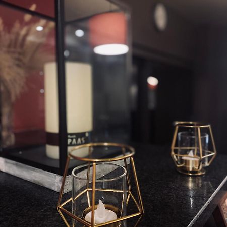 Hotel Bornem Luaran gambar
