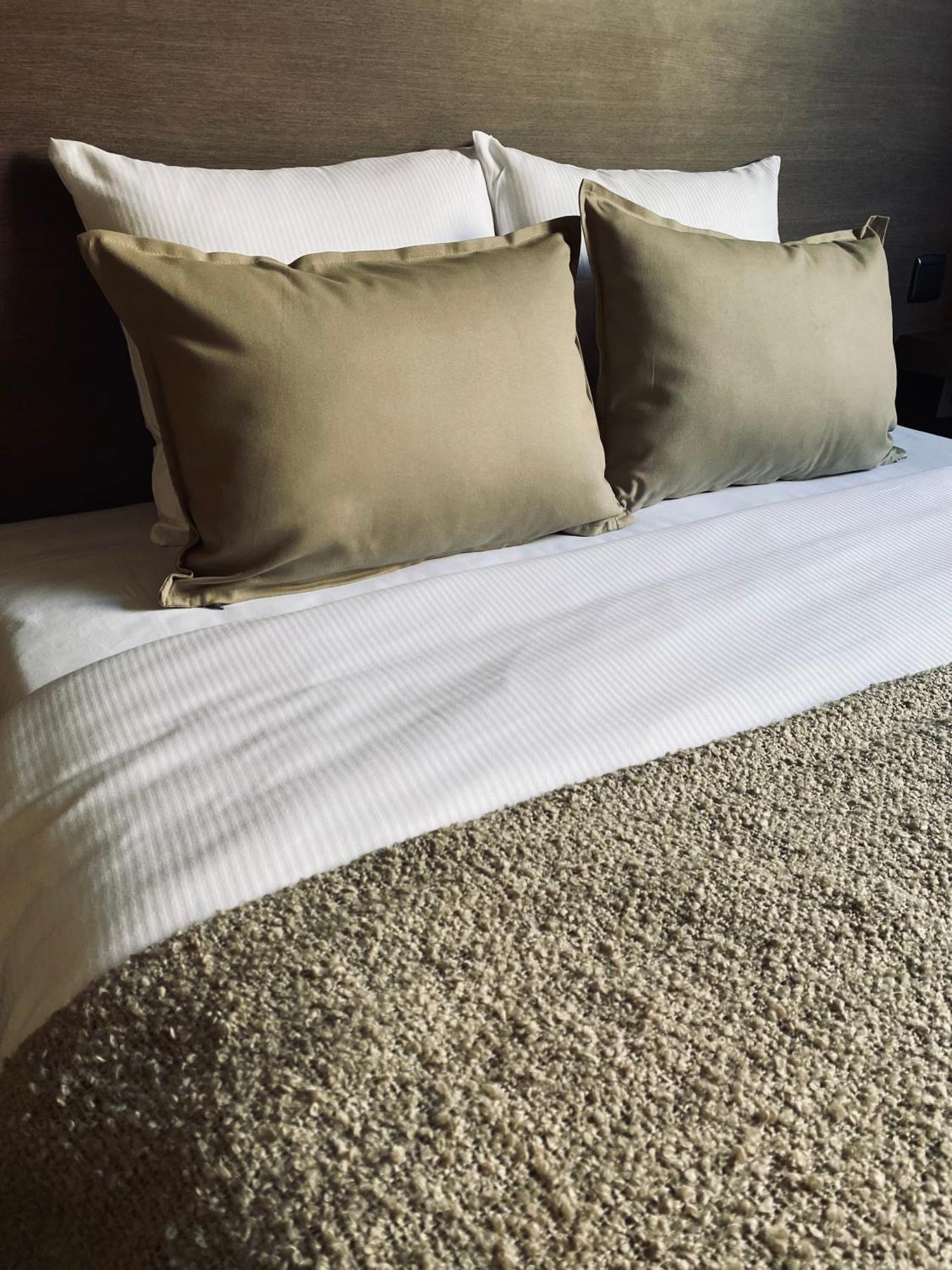Hotel Bornem Luaran gambar